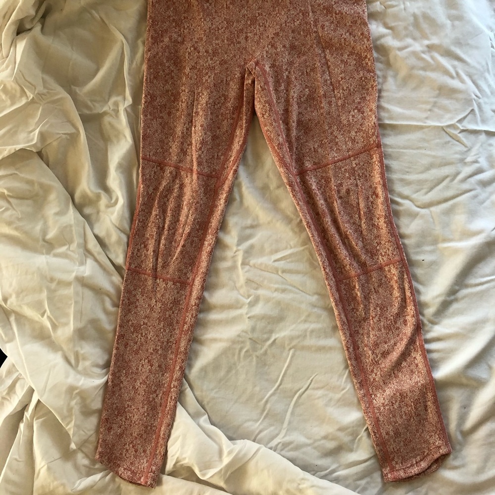 Gymshark Fleur Texture Leggings - Brick Red - M